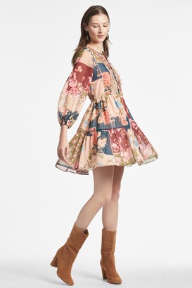https://img.shopstyle-cdn.com/sim/31/23/3123cce5b118daa3b68bb990c3c5d93d_xlarge/moyer-dress-floral-patchwork.jpg