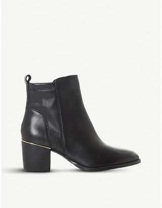 metal trim chelsea boots