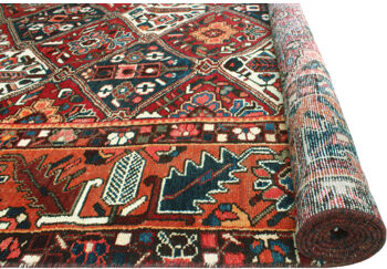Isabelline Khusbu Bakhtiari Perkinso Burgundy Rug