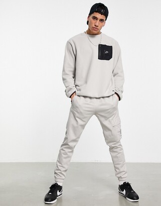 nike utility sweatshirt
