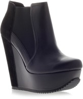 Thumbnail for your product : Kurt Geiger STANLEY