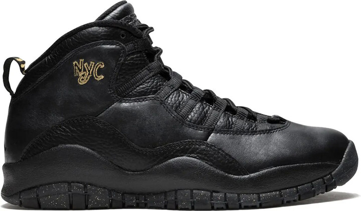 mens all black jordan