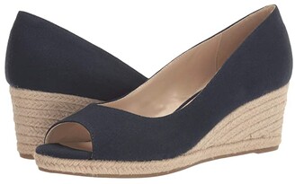 bandolino nurri pump