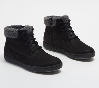 clarks step glow lace