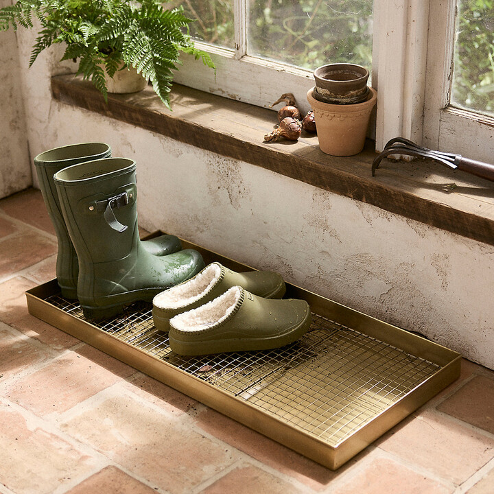 Extra Large Rubber Boot Tray Wet Shoe Mat 32 x 16, Footprints