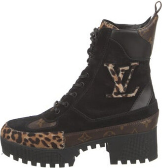 Louis Vuitton Women's Laureate Platform Desert Boots Suede with Monogram  Canvas and Crocodile Embossed Patent - ShopStyle