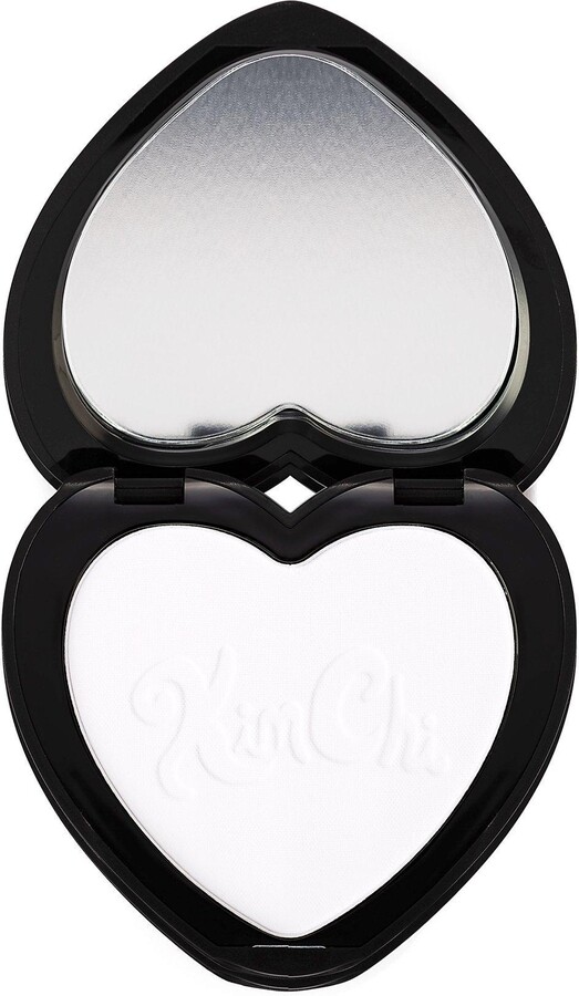 KIMCHI CHIC BEAUTY Almost Catfished