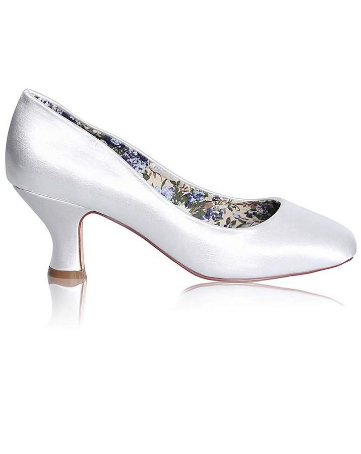 wide fit satin shoes