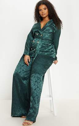 PrettyLittleThing Plus Satin Emerald Green Jacquard Long Line Blazer