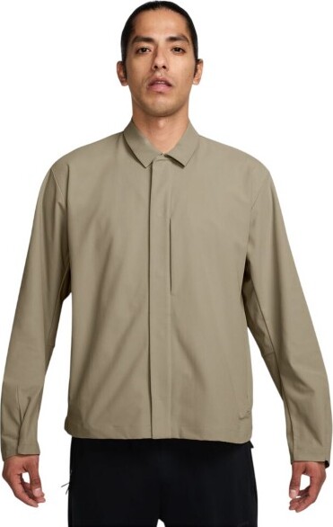 Men's Nike 24.7 PerfectStretch Dri-FIT UV Windbreaker Medium Desert Khaki/Khaki