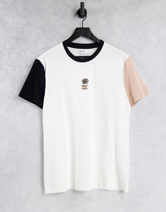 Bershka Captain Tsubasa t-shirt with chest and back print in black -  ShopStyle