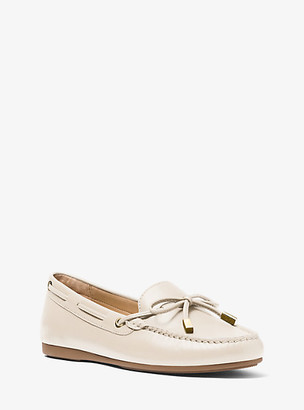 michael kors flats canada