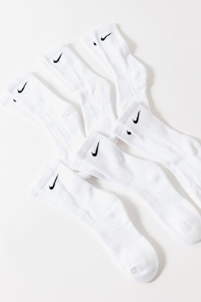 white nike crew socks womens