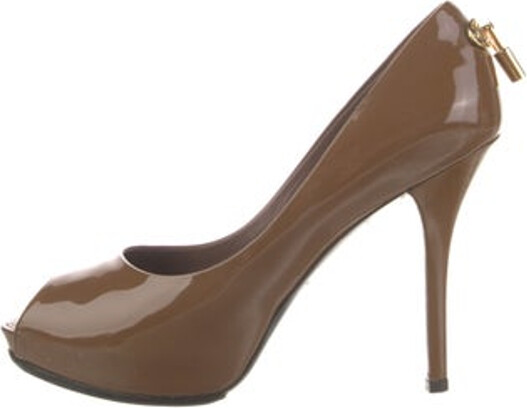 Louis Vuitton Patent Leather Pumps Brown Leather Trim Peep-Toes with Cutout Accent Platform Includes Dust Bag Designer