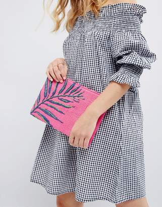 South Beach Hot Pink Straw Clutch Bag With Palm Embroidery
