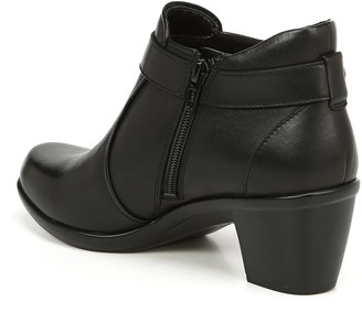 naturalizer elisa bootie
