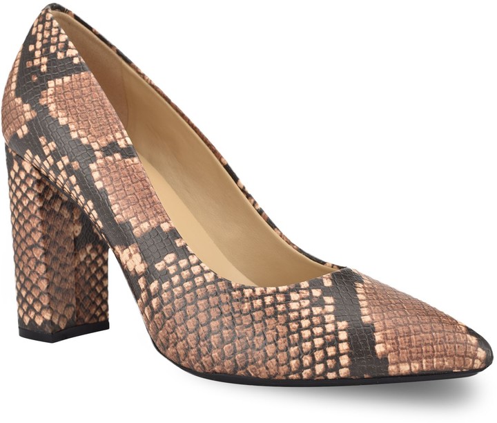 nine west astoria block heel pump