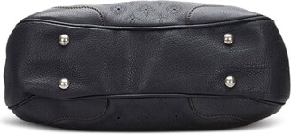 Pre-owned Louis Vuitton Black Mahina Leather Solar Gm Bag