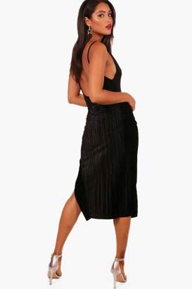 boohoo Thigh Split Pleated Velvet Midi Skirt