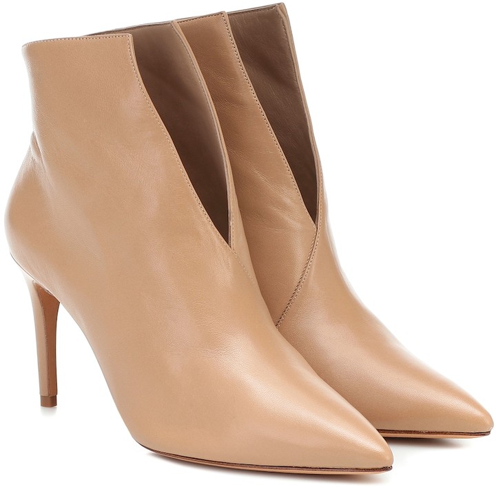 v shaped ankle boots