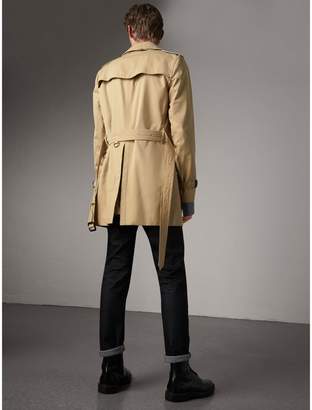 Burberry The Kensington - Mid-length Trench Coat