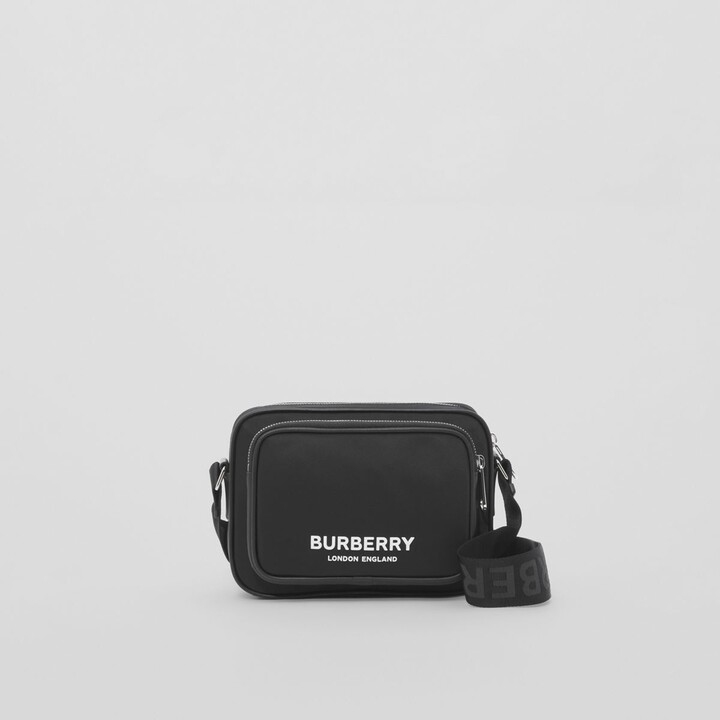 black burberry crossbody bolsa