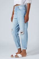 Thumbnail for your product : Topshop Moto frayed bleach wash hayden jeans