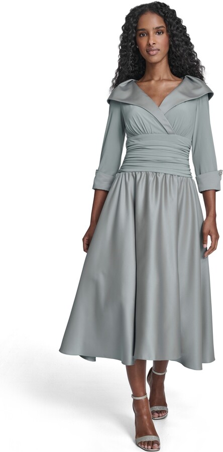 Jessica Howard Women's Rhinestone Cuff Sleeve V-Neck Dress