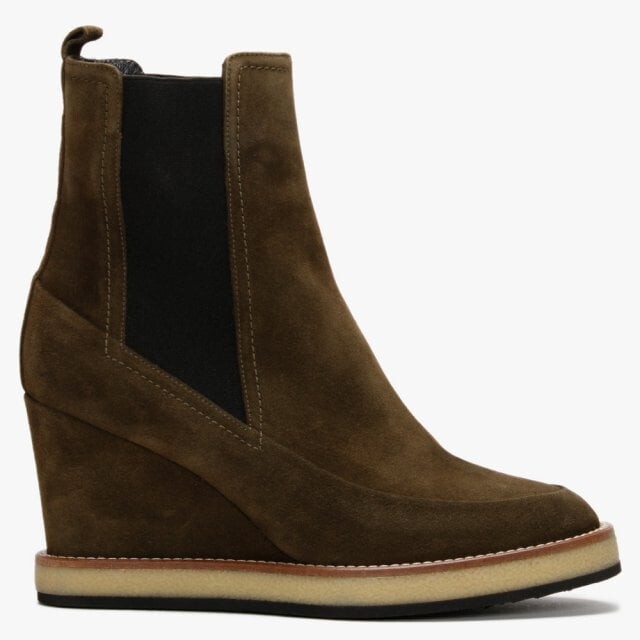 daniel wedge boots