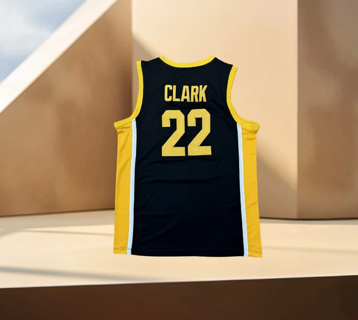 None 24-25 Men 3d Print T-shirt Clark Jersey Iowa College Basketball Shirts Sports Tops Basketball Training Clothes Sportswear