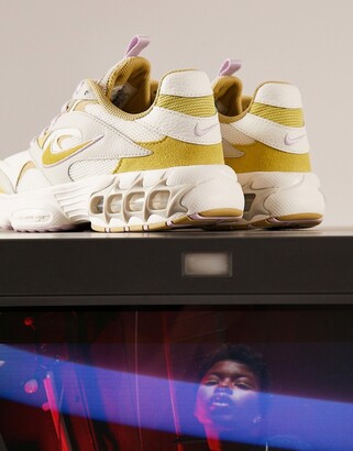 Nike Zoom Air Fire trainers in off white and yellow purple mix - ShopStyle