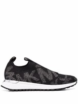 Thumbnail for your product : MICHAEL Michael Kors Bodie logo print sneakers