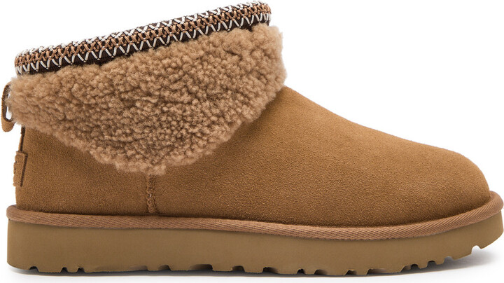 UGG Classic Ultra Mini Maxi Curly Suede Ankle Boots