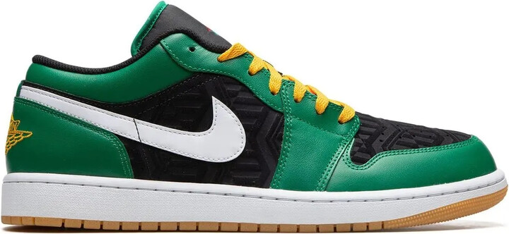 Nike Air Jordan 1 Low SE "Holiday Special