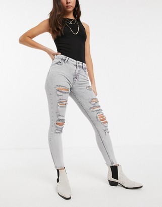 distressed grey skinny jeans