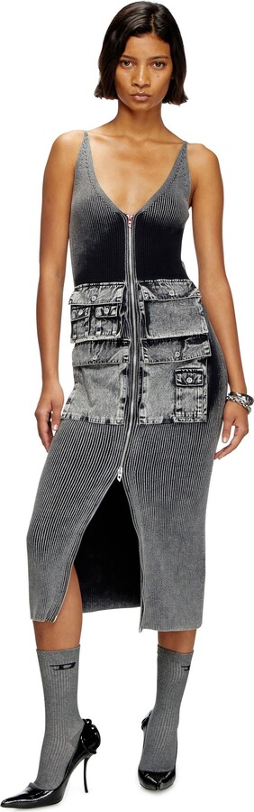 Knit midi dress with contrast pockets