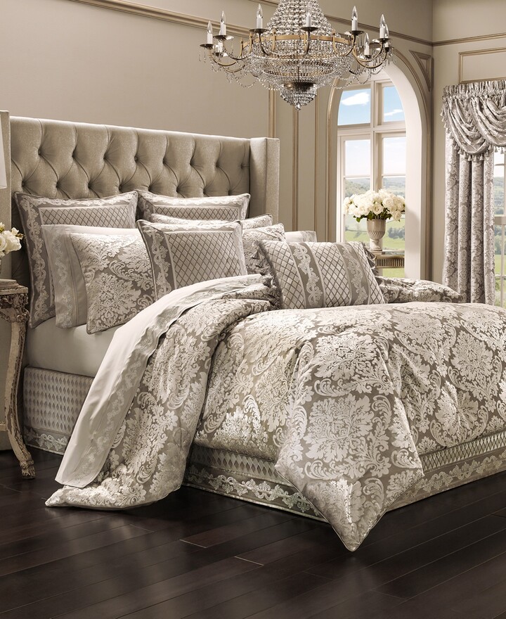 J Queen New York Bel Air 4-Pc. Comforter Set California King