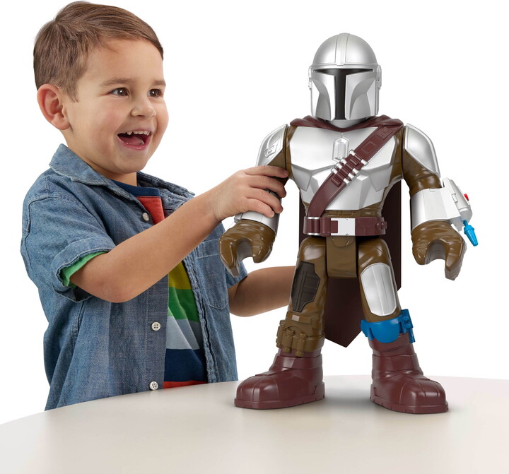 Imaginext STAR WARS The Mandalorian XXL Figure, 16+ Inch Tall Poseable Toy with Launcher