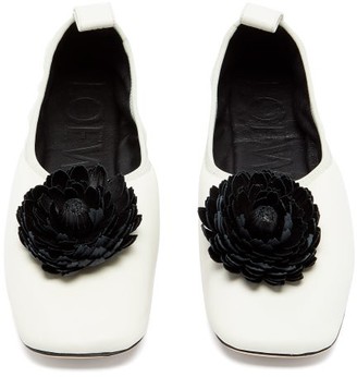 Loewe Flower-applique Leather Ballet Flats - White Black