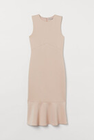 Thumbnail for your product : H&M Fitted dress