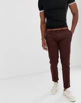 Thumbnail for your product : Pull&Bear skinny chino with belt in burgundy