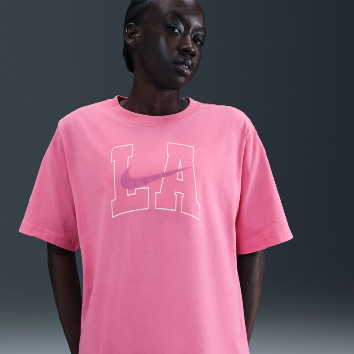 Women's Nike Sportswear Essential Graphic T-Shirt in Pink | IB8927-684
