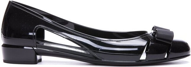 ugg mini platform chelsea