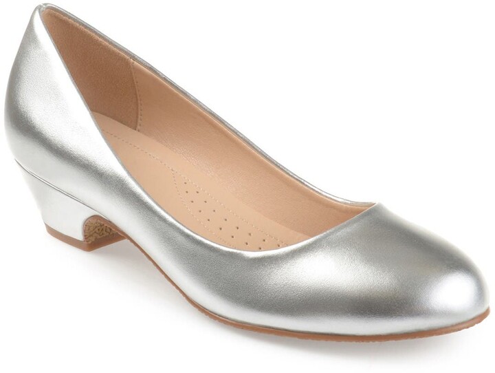 silver pumps size 5