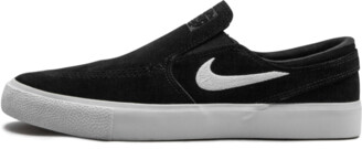 nike women's shoes with velcro strap