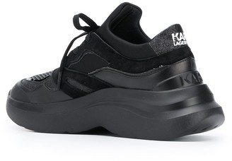 skyline delta sneakers