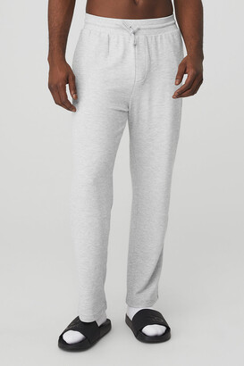 Alo Yoga  Micro Waffle Fast Break Sweatpant in Athletic Heather Grey,  Size: Small - ShopStyle Pants