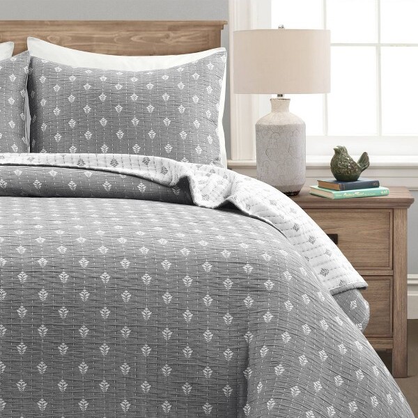 Lush Decor 3pcKingHyggeKanthaPickStitchYarnDyedJacquardQuiltSetGray/Off-White-LushDécor