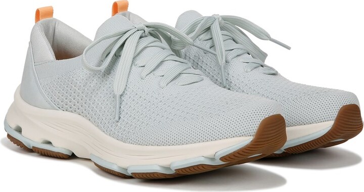 Women's Devotion Fuse Walking Sneakers
