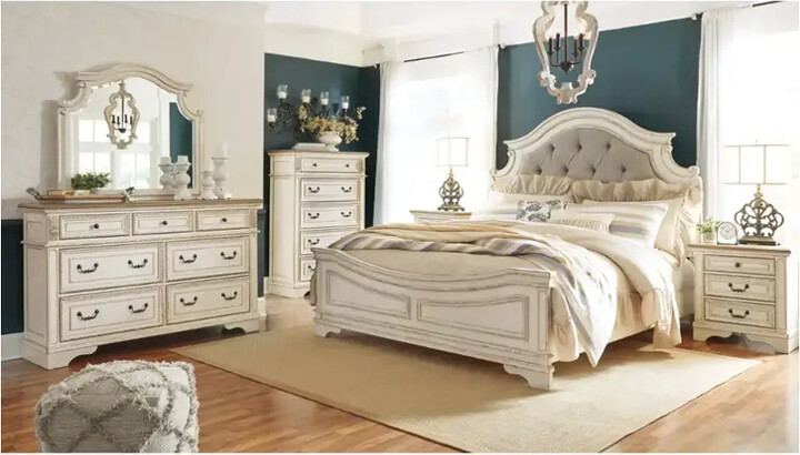B743-58 Ashley Furniture Realyn King Upholstered Panel Bed